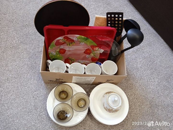 Набор посуды для дома и дачи