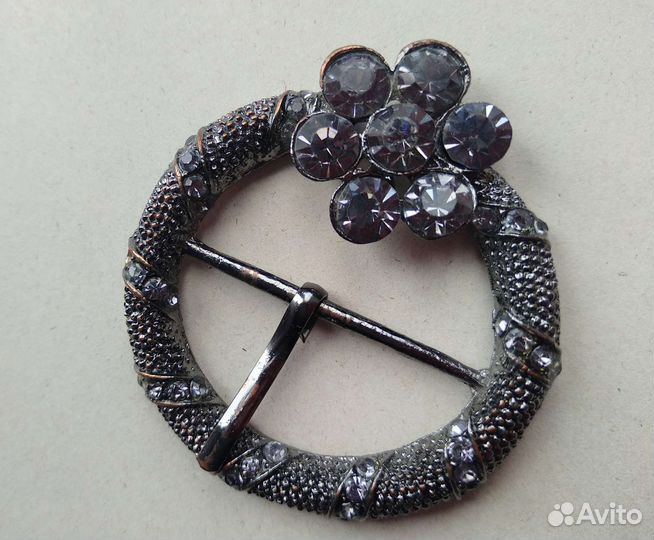 Пряжки для обуви