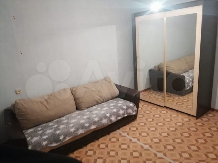 2-к. квартира, 52 м², 9/9 эт.