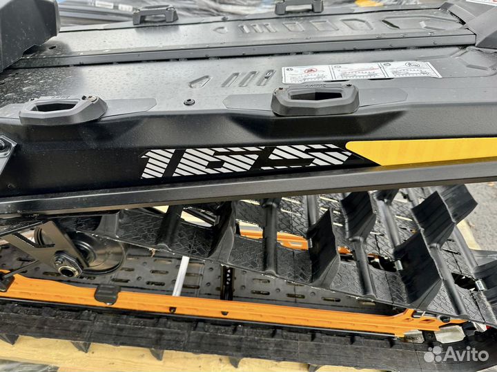 Снегоход SKI-DOO Summit X Expert 165 850 tgrm