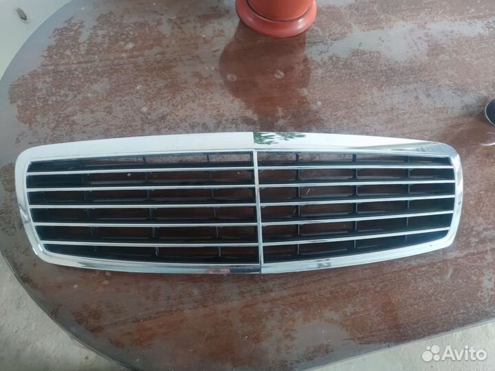 Решетка радиатора mercedes w211