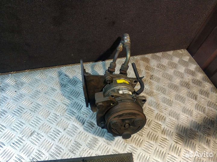 Компрессор кондиционера Valeo TM15-HS