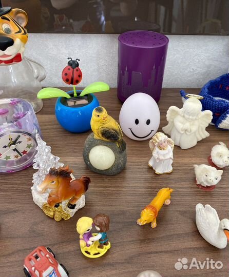 Игрушки пасхальные, из кидеров, ночники, копилка
