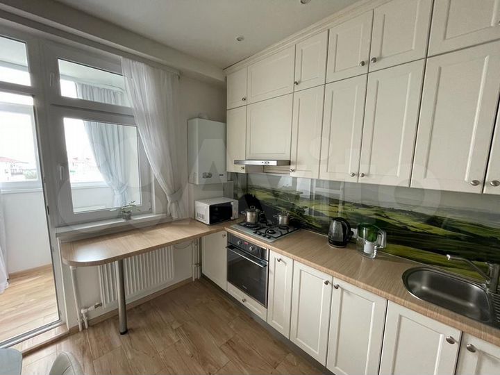 1-к. квартира, 40 м², 8/9 эт.