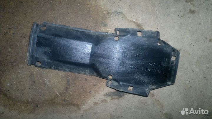 Ауди a8 d4 кабельный канал 4H0971341M