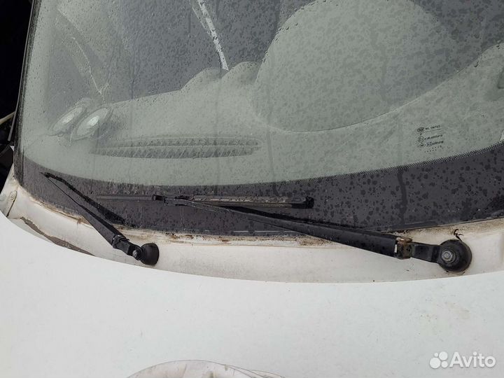 Поводок дворника renault logan