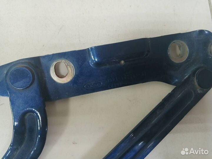 Петля крышки багажника Ford Mondeo 3 2000-2007