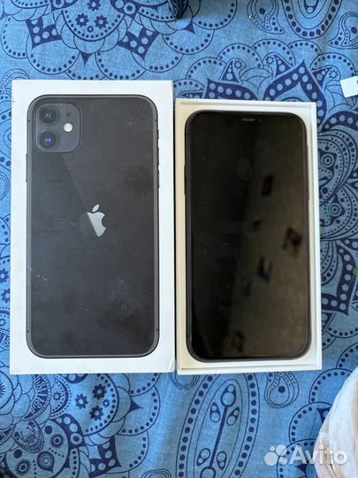 iPhone 11, 64 ГБ
