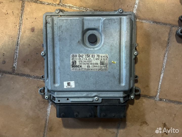 Блок управления двигателем Мерседес w211 w219