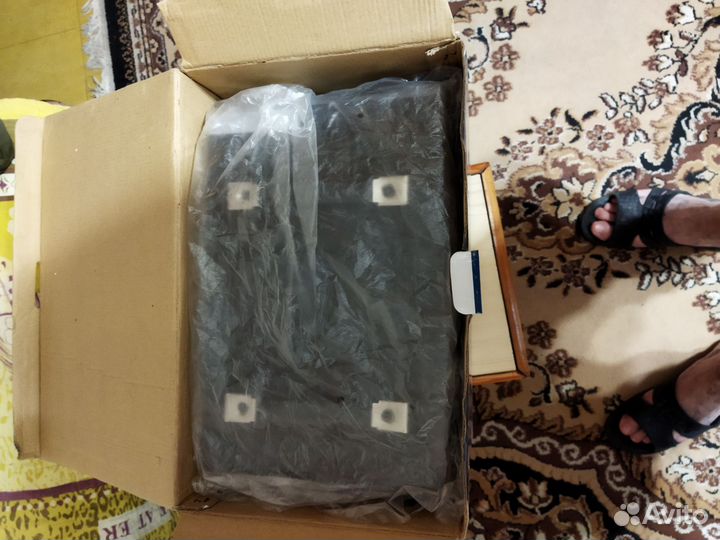 Продам Стабилизатор напряжения Luxeon SVR-3000VA