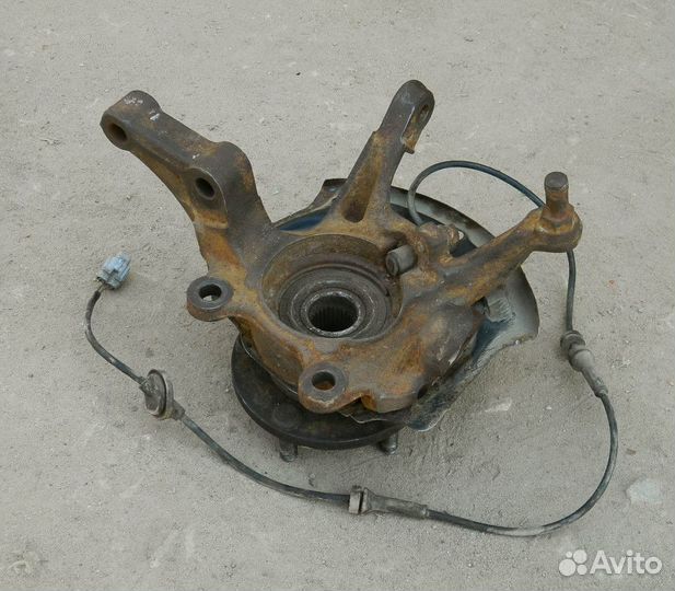 Кулак поворотный правый Maxima A33