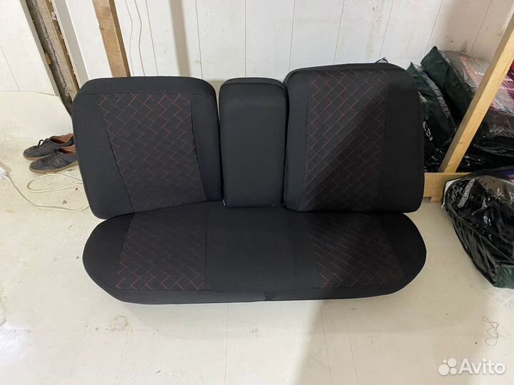 Чехлы накидки Авточехлы на Ford Focus