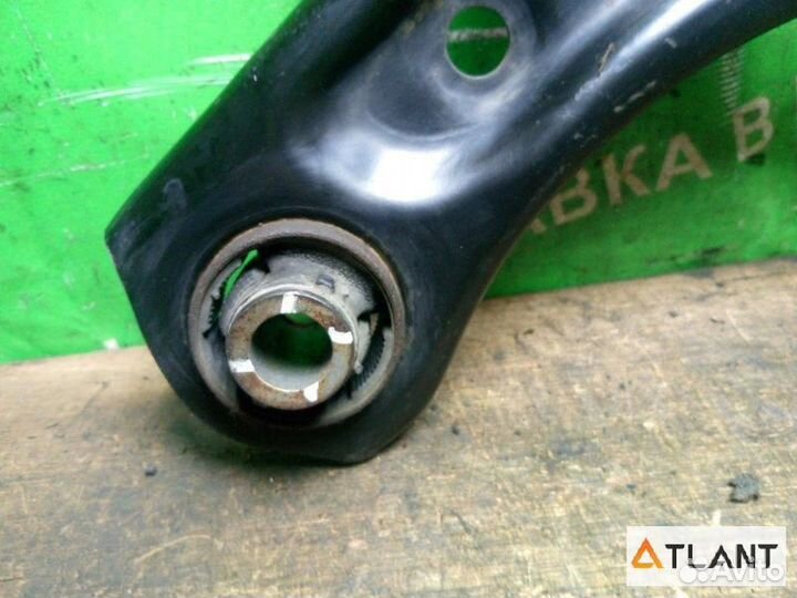 Рычаг передний правый nissan march