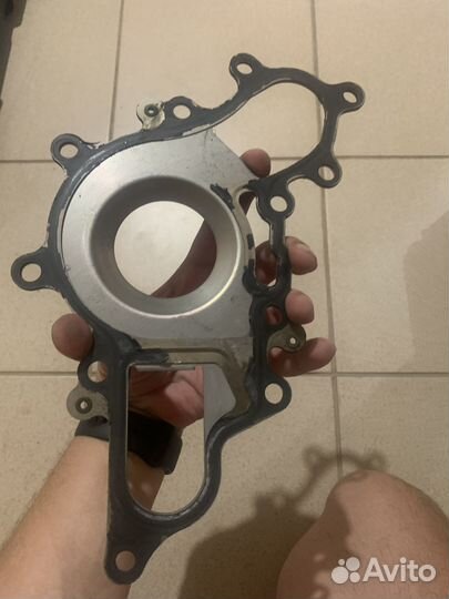 Насос водяной тойота ленд крузер 200