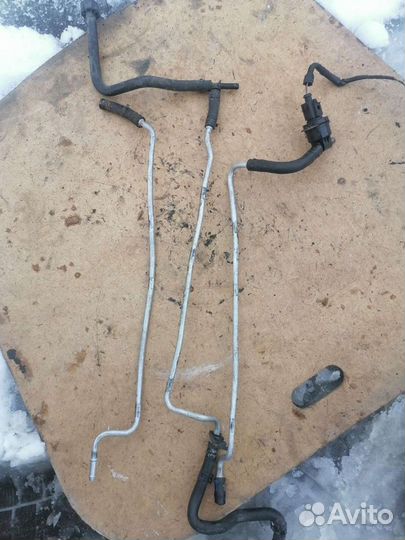 Топливные трубки фольксваген пассат б6 5г 2л тубод