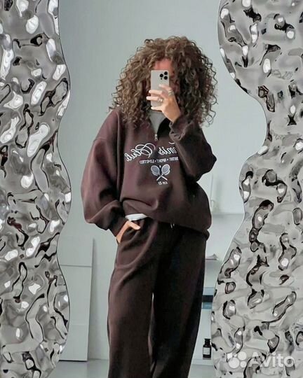 Шикарный костюм женский