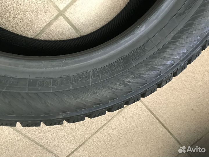 Yokohama Ice Guard IG65 205/55 R16 94T