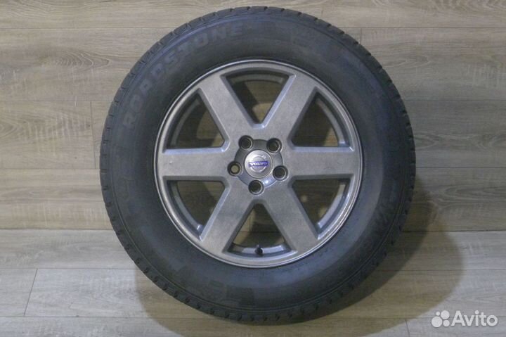 Комплект оригинальных колес Volvo XC90 R17 зима