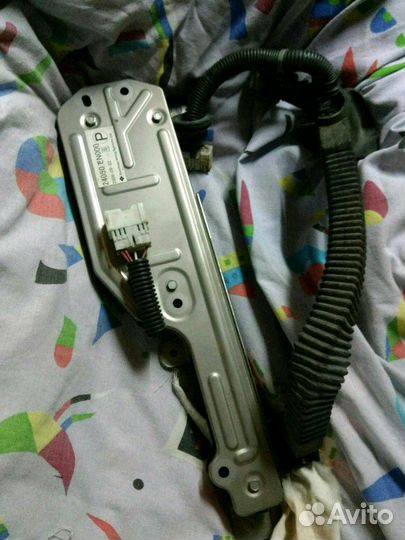 Механизм двери