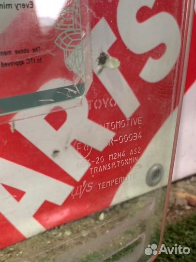 Стекло двери заднее левое Toyota Camry V70