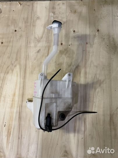 Бачок стеклоомывателя Lexus RX450h