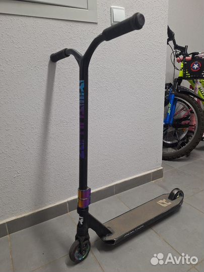 Трюковой самокат