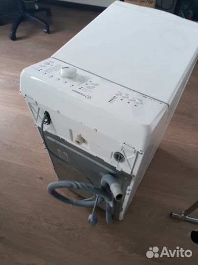 Стиральная машина с вертикальной загрузкой