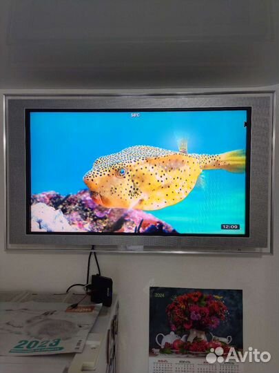 Телевизор Sony KDL-40X2000