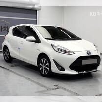 Toyota Prius C 1.5 CVT, 2020, 56 000 км, с пробегом, цена 1 750 000 руб.