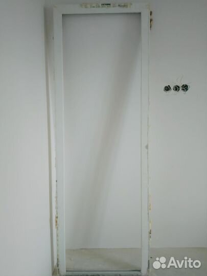 Дверь балконная с коробкой без окна 730*2134