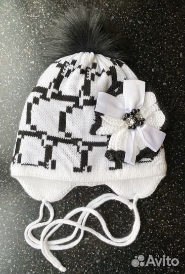 Шапка новая зимняя для девочки