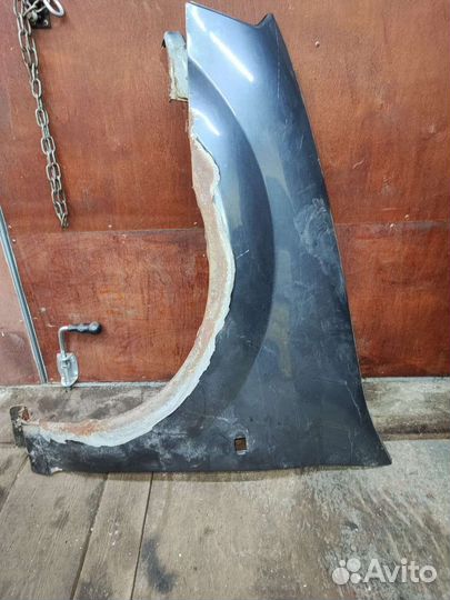 Крыло переднее левое Renault Logan 1