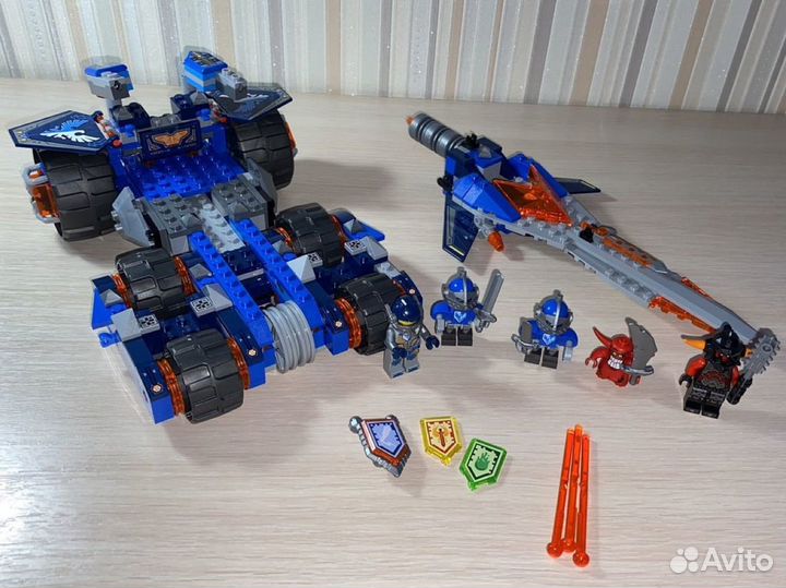 Lego nexo knights 70315