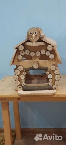 Кормушка для птиц из дерева