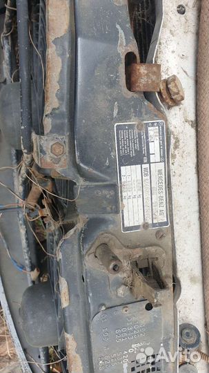 Разборка mercedes 124