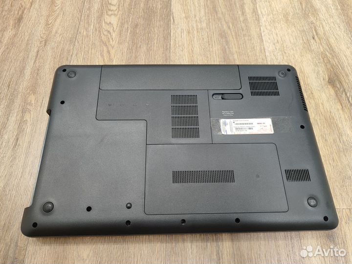 Ноутбук HP на i3 (ssd 240, hdd 320, 8gb ddr3)