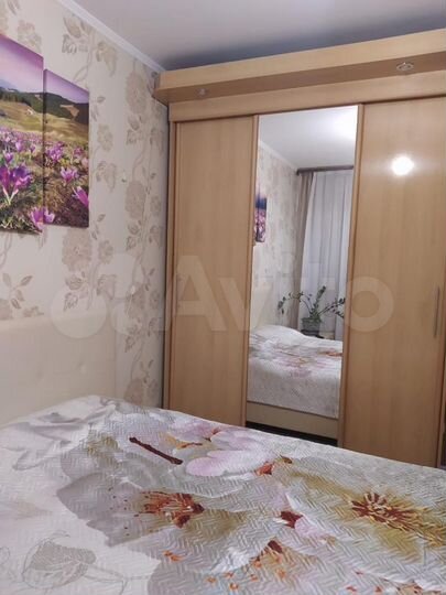 2-к. квартира, 50 м², 4/9 эт.