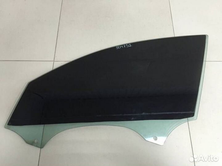 Стекло двери передней левой Audi A6 C7 2011