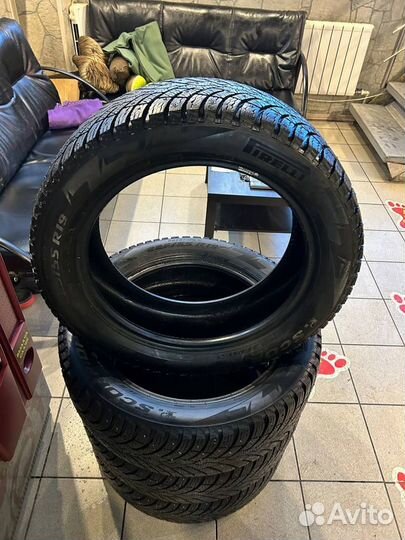 Pirelli Scorpion Ice Zero 2 225/55 R19