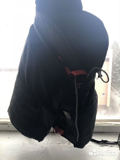 Хоккейный шлем