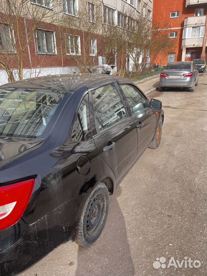 LADA Granta 1.6 МТ, 2013, 200 000 км