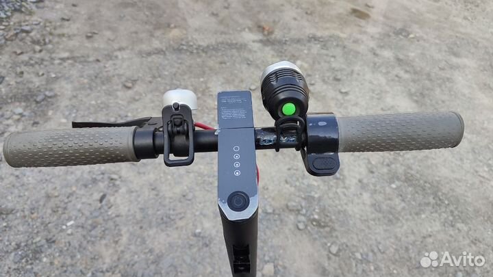 Электросамокат Xiaomi Mijia M365