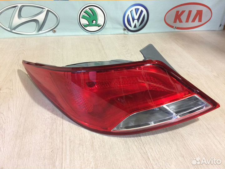 Hyundai Солярис 14-17гг Фонарь задний левый седан