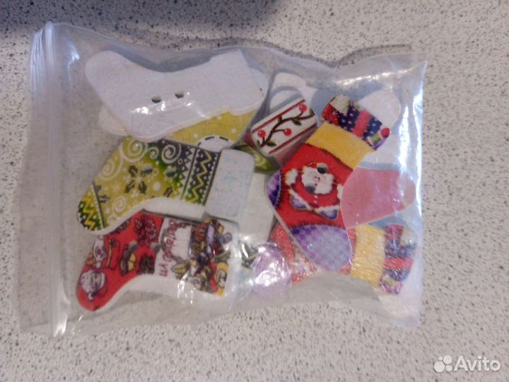 Пуговки новогодние