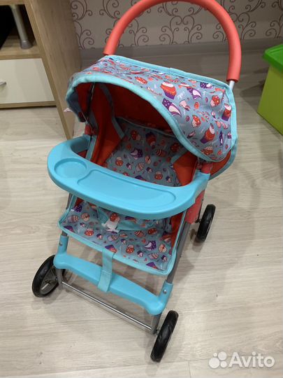 Коляска кукольная