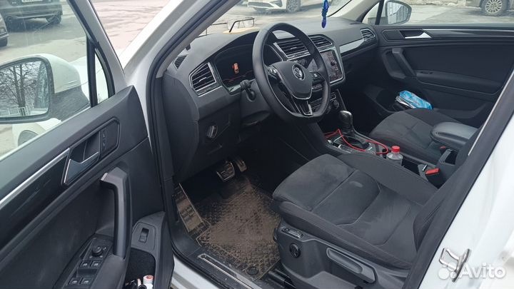 Volkswagen Tiguan 2.0 AMT, 2020, 38 000 км