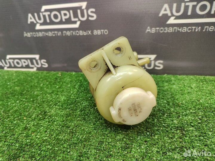 Бачок гур Mitsubishi Lancer X седан 1.8 4B10 2009