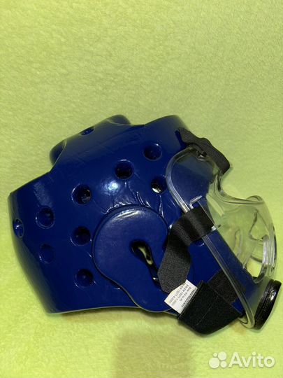 Шлем с маской для тхэквондо и единоборств