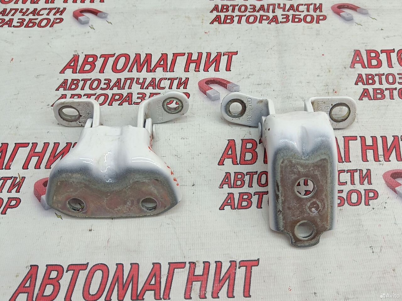 Петля двери задней левой Changan UNI-T