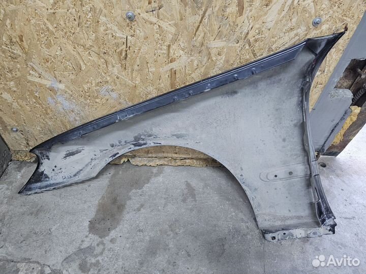 Крыло Mercedes C W203